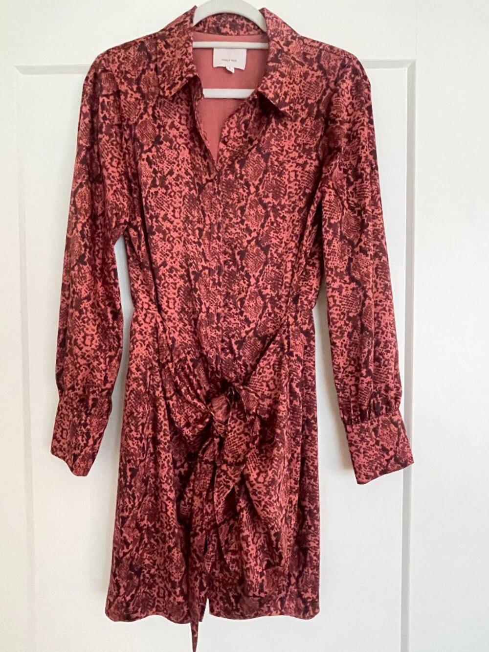 Cinq à Sept Gaby Snake Print Tie-Front Shirt Dress in Rosewood – Size 6